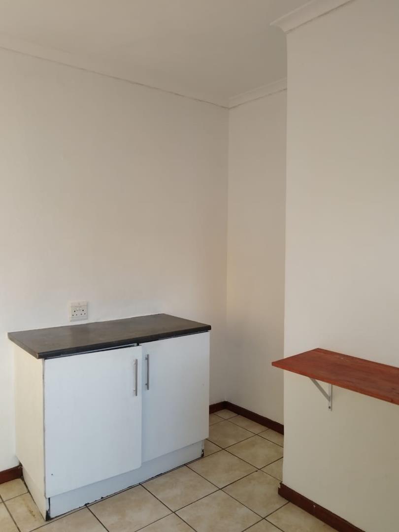 To Let 1 Bedroom Property for Rent in Strand South Western Cape